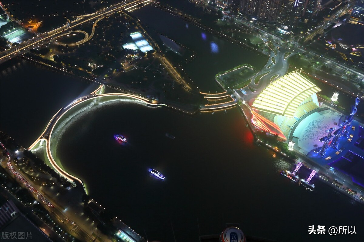 夜游广州塔小蛮腰夜景美如画,广州水上巴士游珠江看广州塔