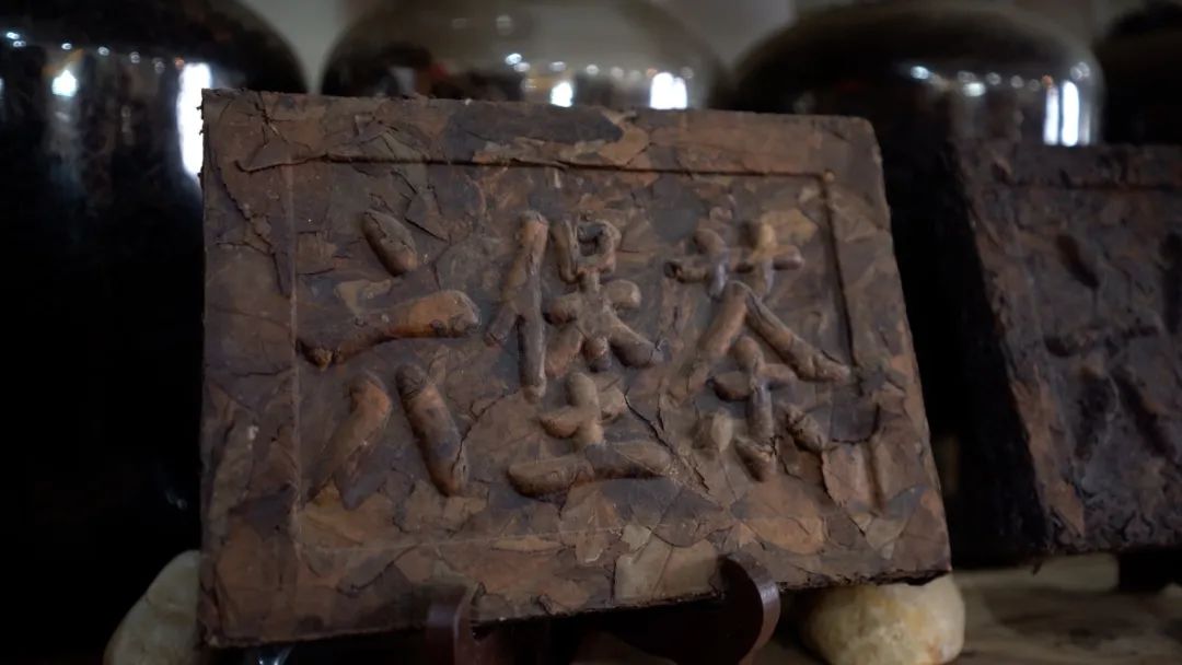 一个小时能采摘多少斤茶叶,原来采摘1斤茶叶需要4小时