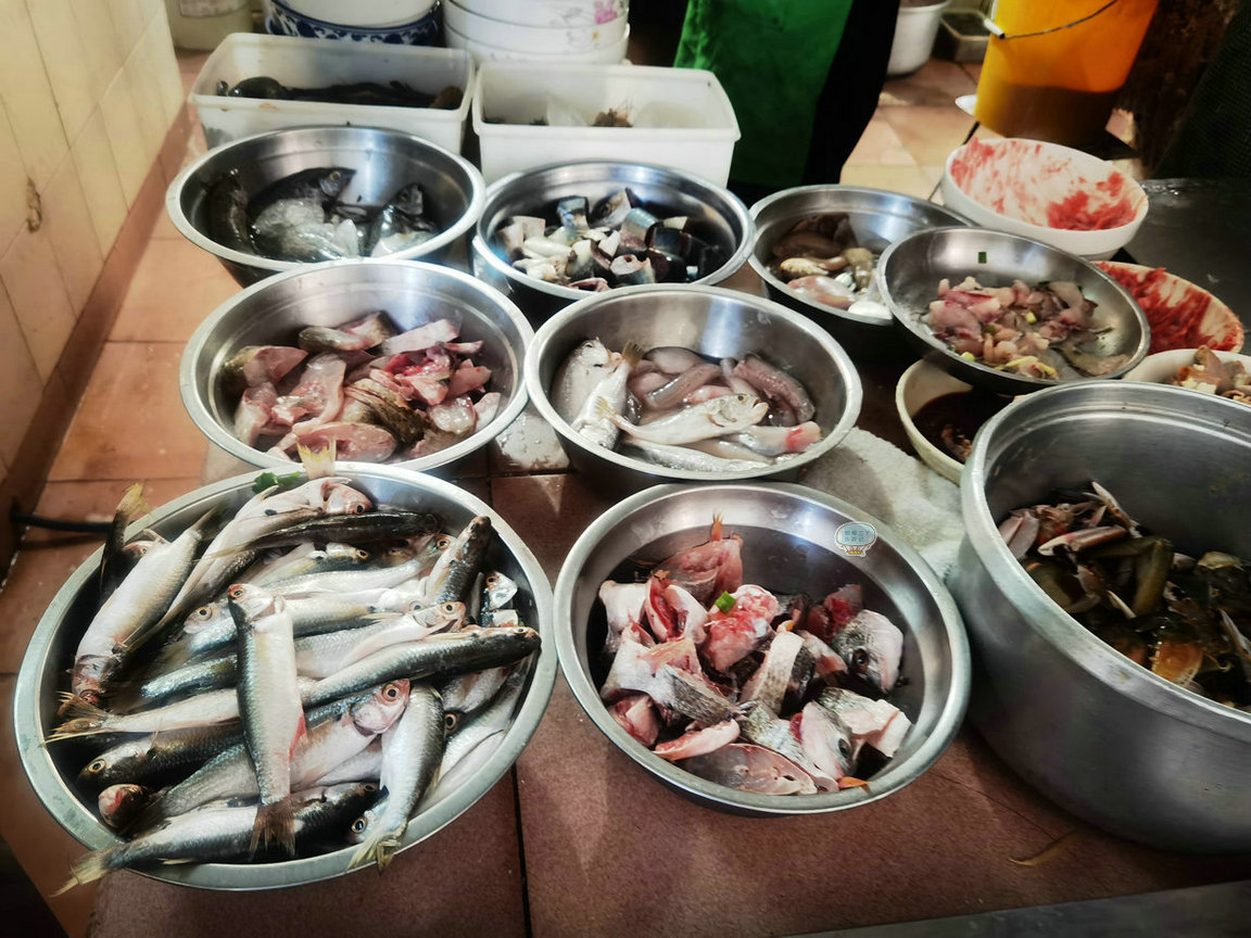 10元一碟海鲜粥广州,广州10元一碟海鲜粥