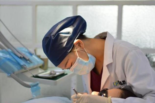 口腔护理师证报名费用,口腔护理师证书