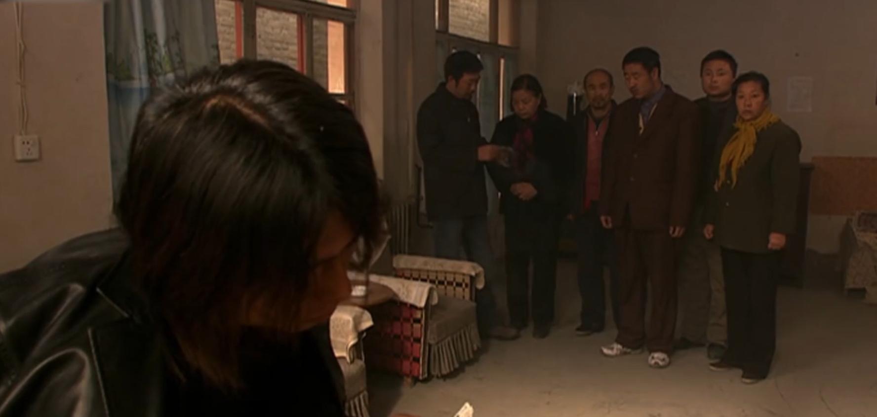 人性与欲望交织的*理片伦**，老光棍娶不起媳妇，心生恶念犯下大错