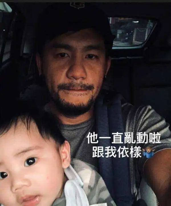 陈奕迅演唱会被拉上台,陈奕迅演唱会脱裤子