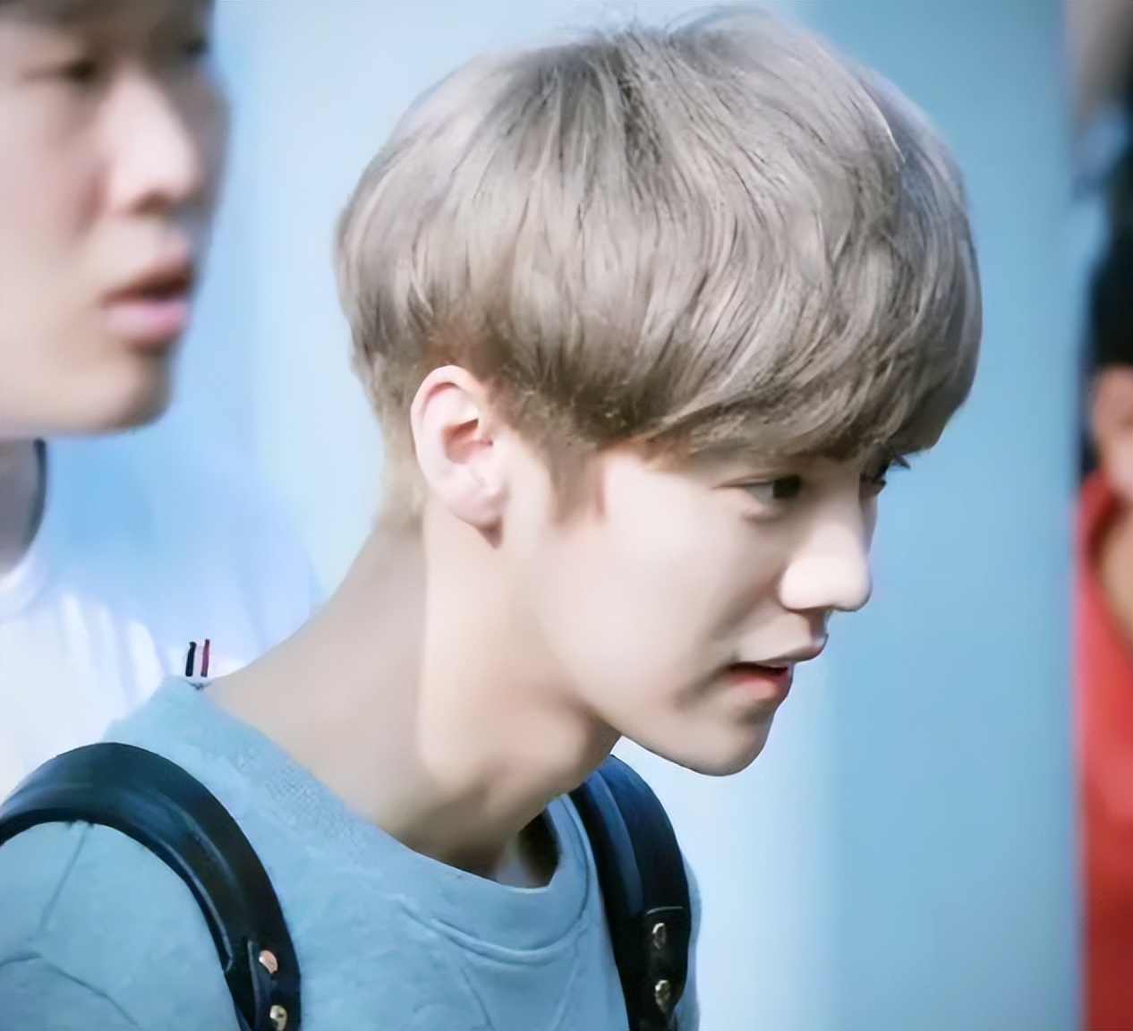 鹿晗巅峰期给足了关晓彤安全感,鹿晗炸裂视频