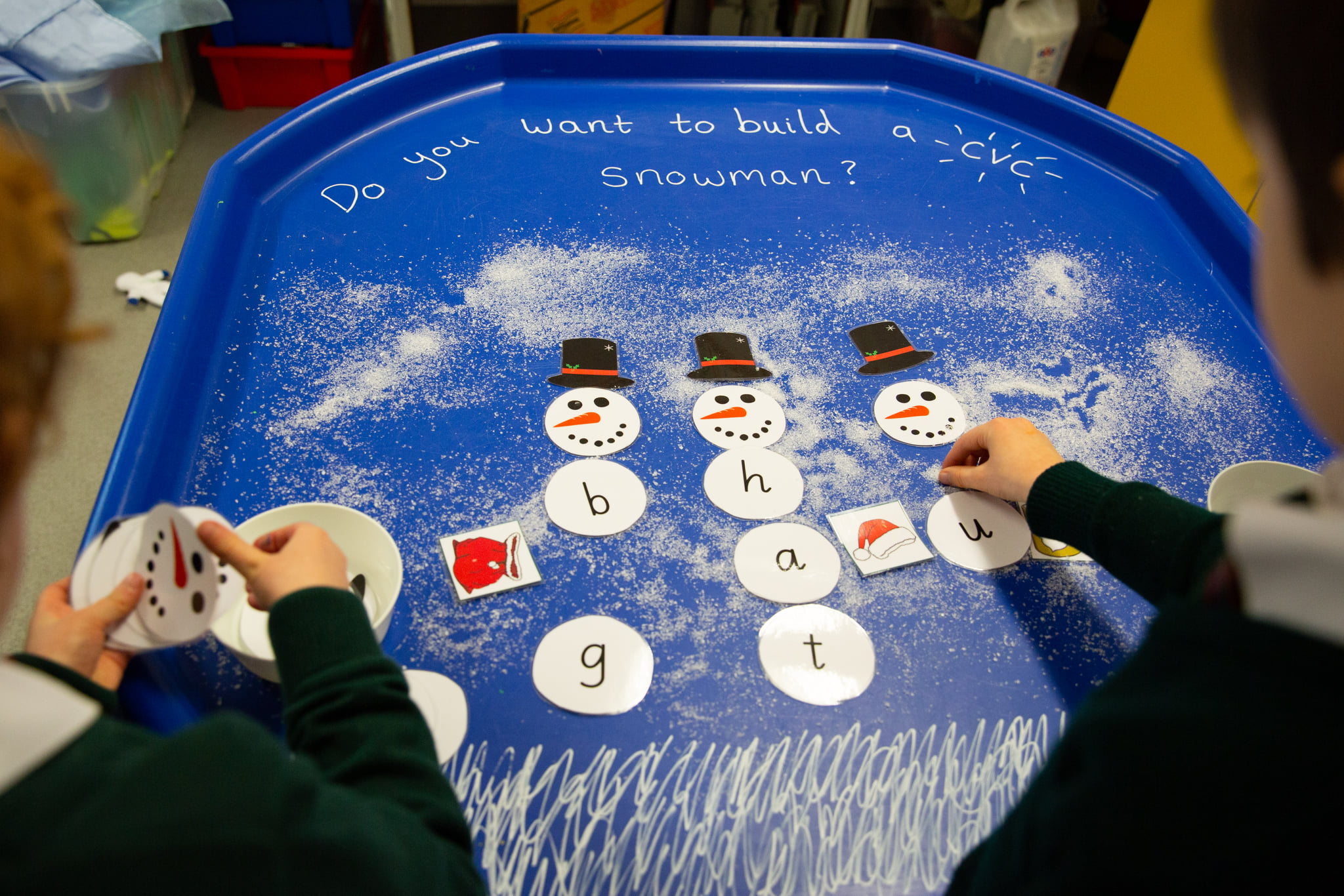 英国私立寄宿学校课程,英国寄宿学校开学时间