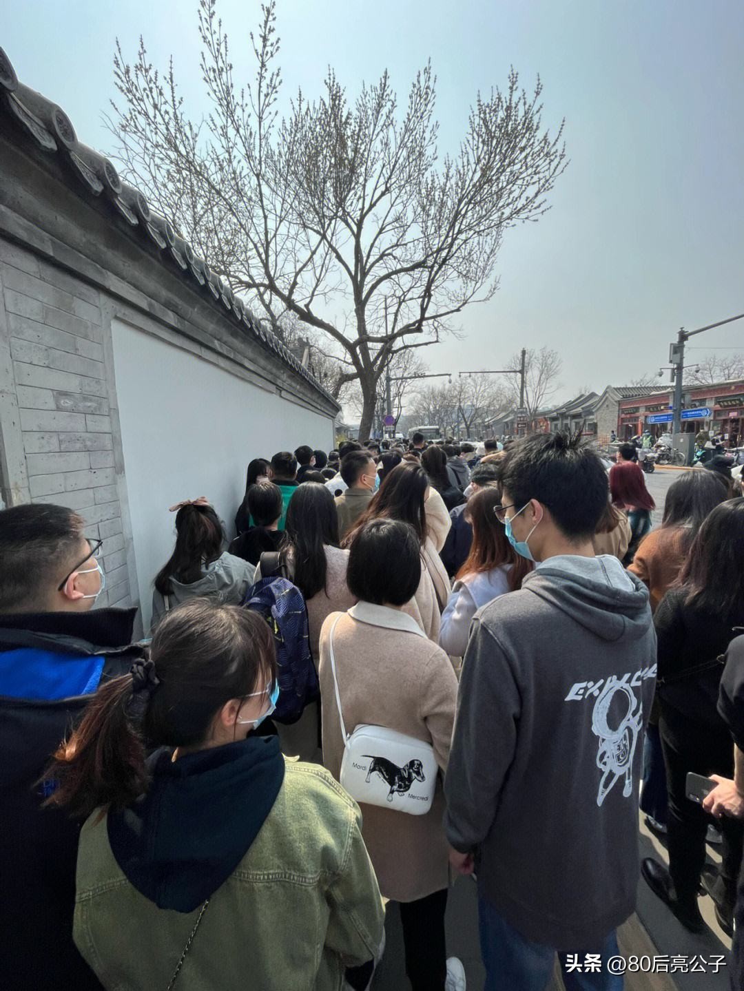 雍和宫十全十美香灰琉璃手串男款,雍和宫香灰琉璃手串颜色代表什么