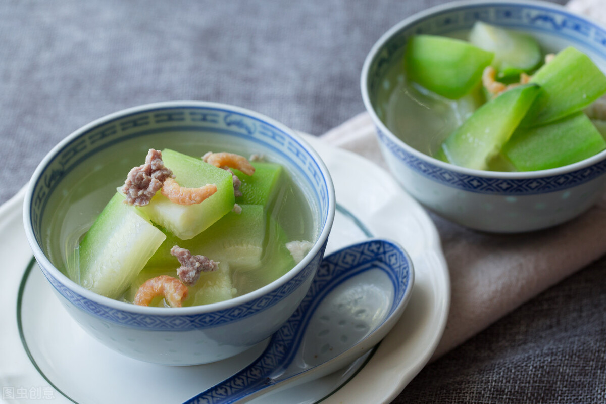 老公嘴巴特别臭不想亲怎么办,老公嘴臭不想说话