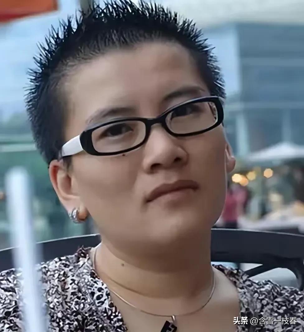 18年过去了，我国首例公开女变男的易性人耿子，现在怎么样了？