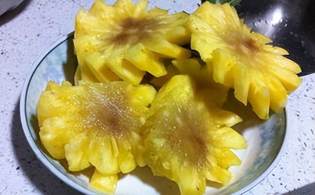 为什么那么多黑心菠萝,黑心菠萝是坏的嘛