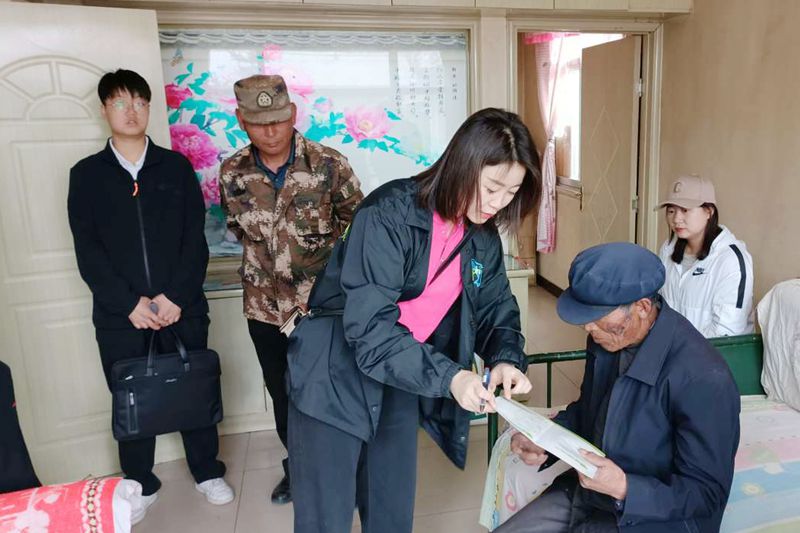 张掖市体育局上好“主题课”“实践课”写好“三抓三促”行动“命题作文”