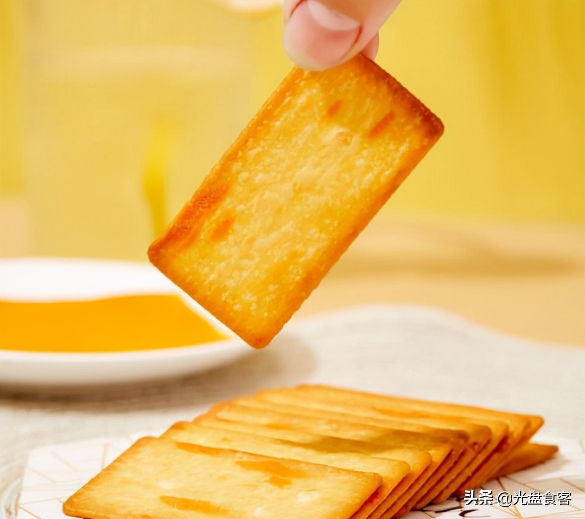 宿舍十大必备充饥零食,学生必备小零食低脂饱腹