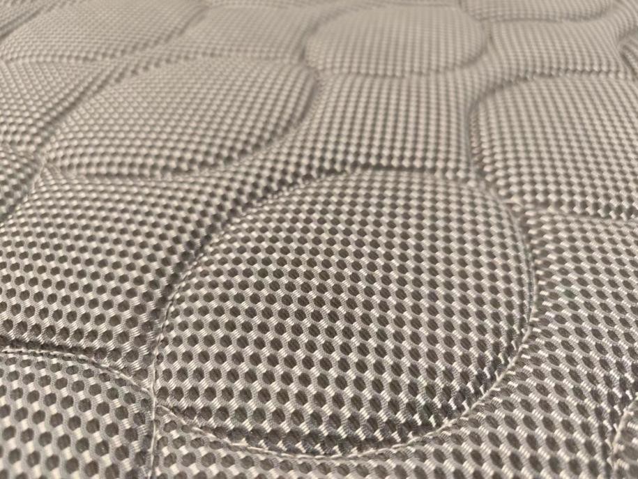 有了这张东宝床垫，睡觉不怕出汗了