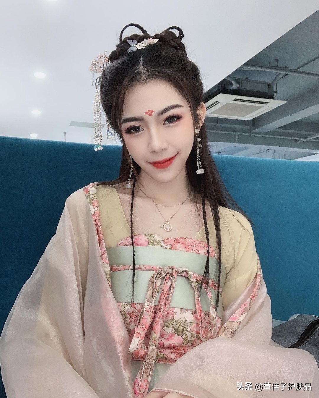 白嫩美肌与好身材看一眼就爱上,1