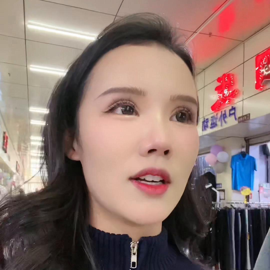 把好看自己喜欢的衣服带回家,把好的衣服带回家怎么穿