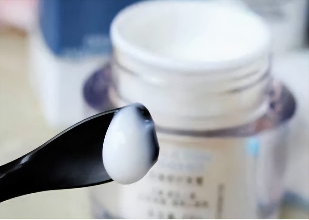 肛门瘙痒潮湿是什么原因怎么治疗,肛门周围潮湿又痒怎么治疗