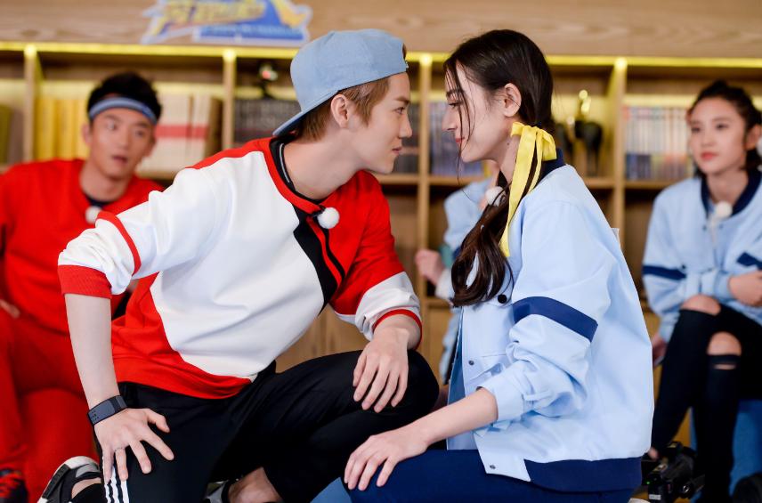 鹿晗最新踢球照片,鹿晗不露脸图片