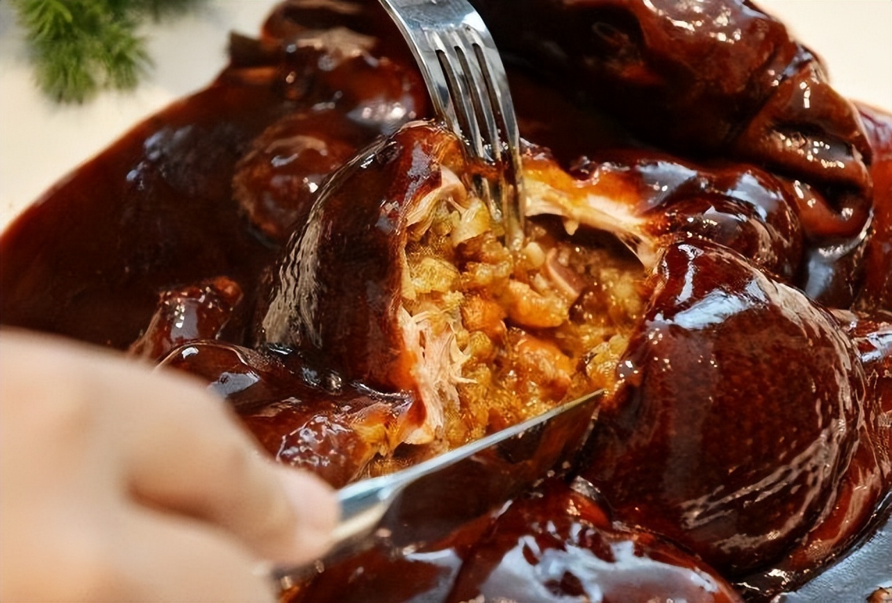 澳门地道美食菜谱推荐一下,澳门值得一试的特色餐