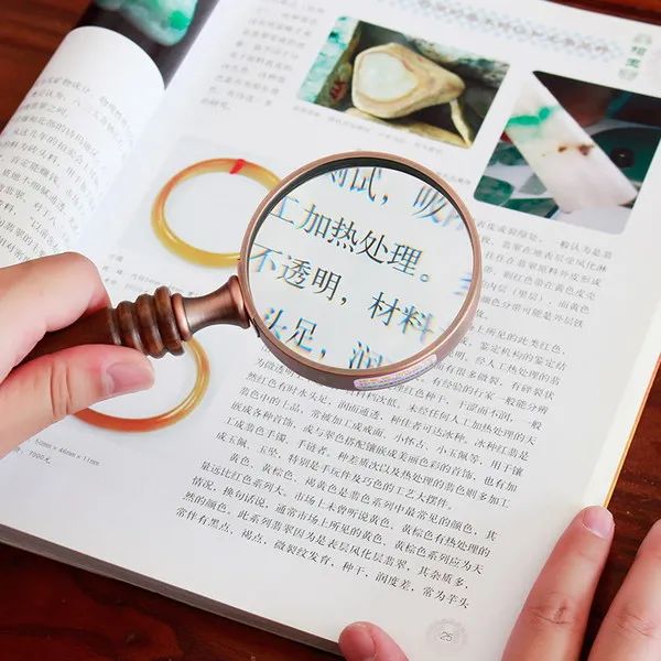 路边摊的老花镜可以用吗,千万不要买路边摊老花镜