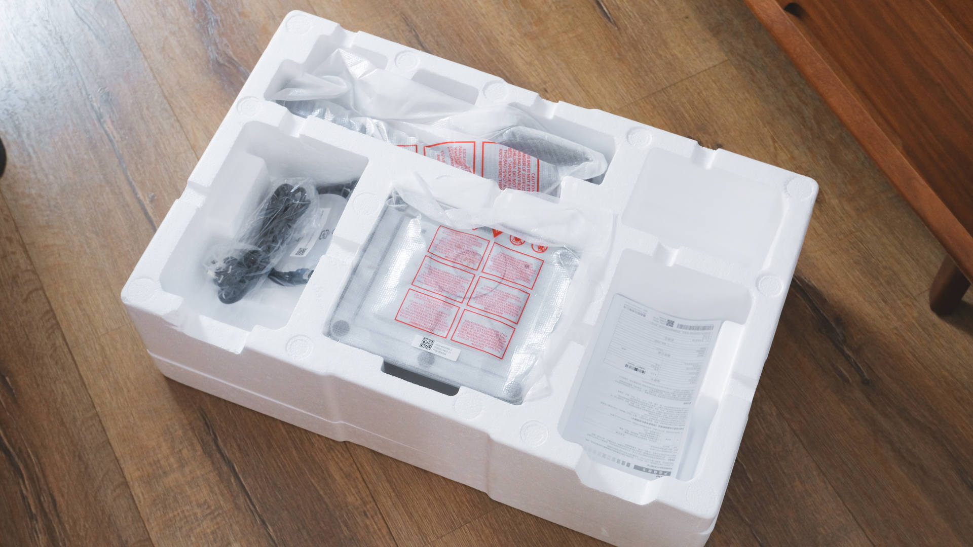 hkct4000显示器,hkcv2712显示器怎么样