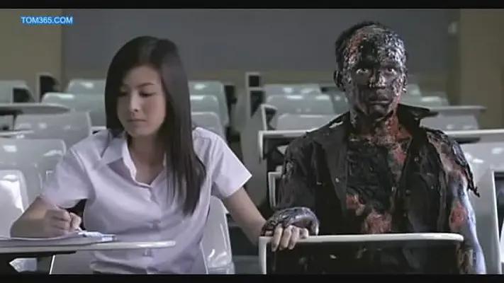 尺度碾压所有复仇*片爽**，这部邪典类复仇电影太凶狠，不建议观看