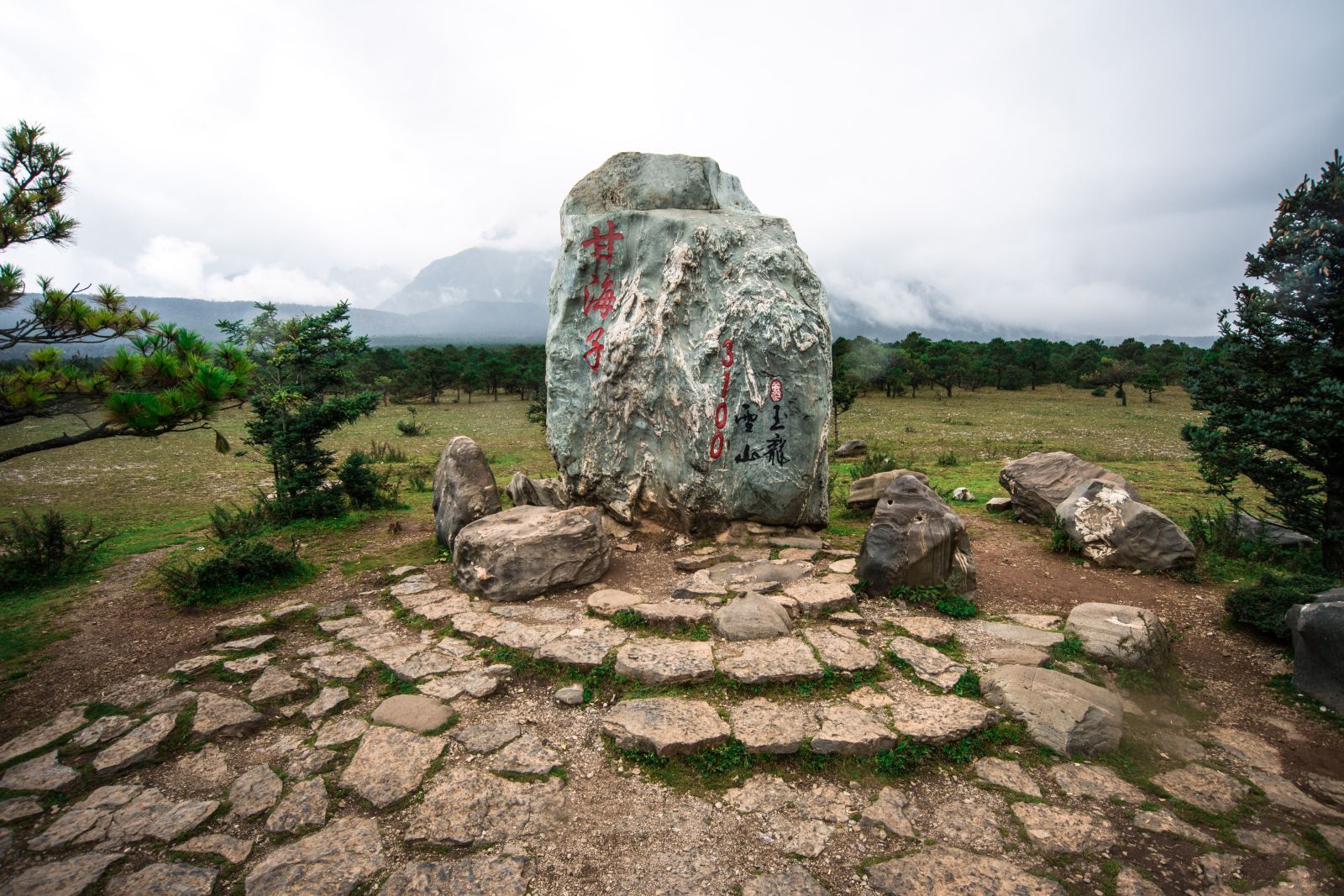 云南旅游景点主要有哪些景区,云南可以玩的旅游景点排名前十大