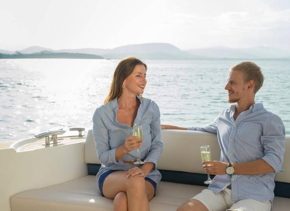 中年女性的需求，真的比男性更强烈?绝经后还能过“夫妻生活”吗