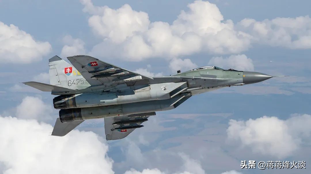 米格29装备哈姆反辐射导弹,米格29k换苏33