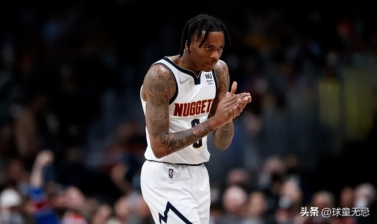 冲突爆发双方球员打成一团,赛场冲突打架群殴合集