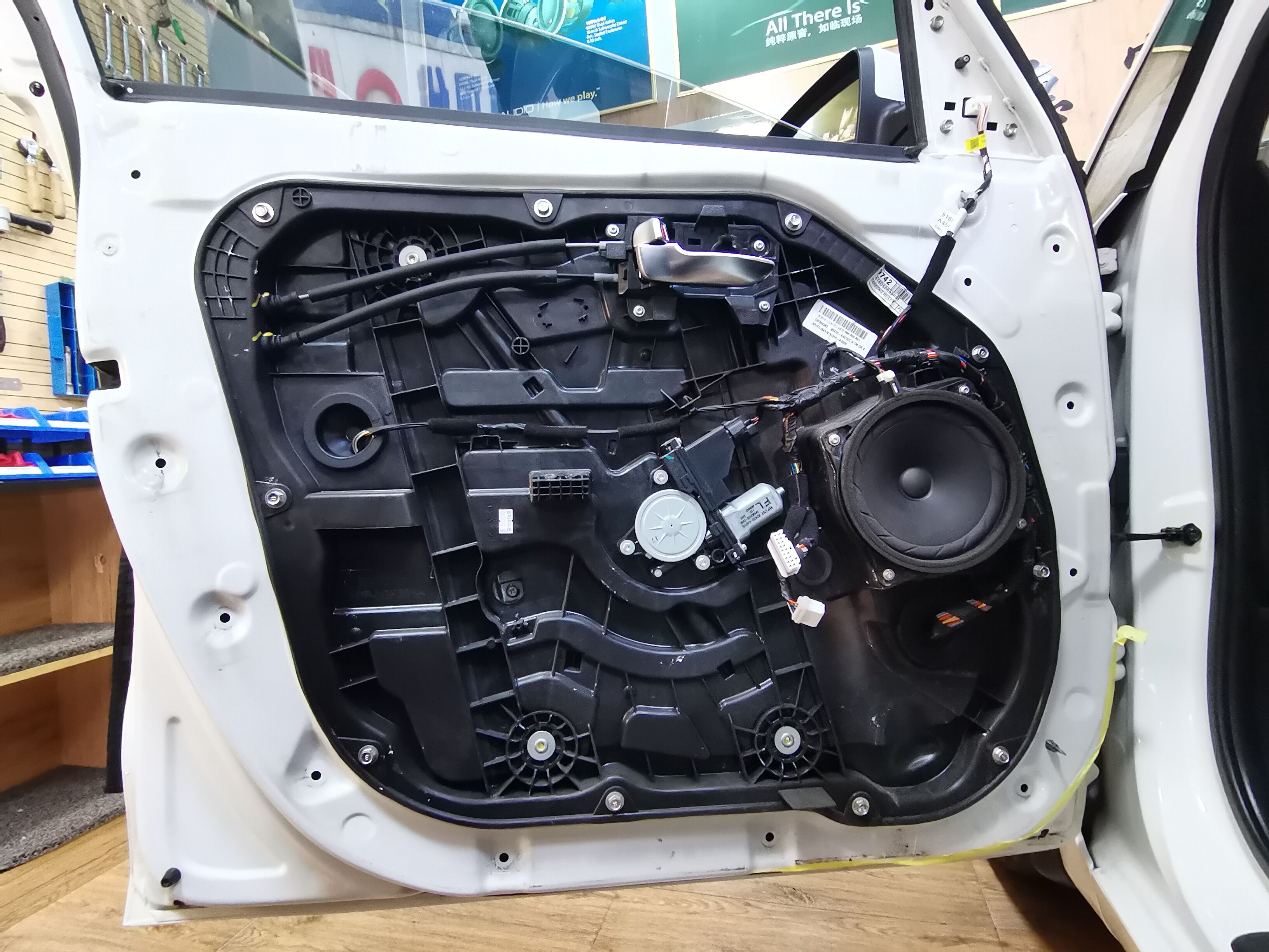 起亚佳乐怎么升级改装,起亚佳乐音响设置