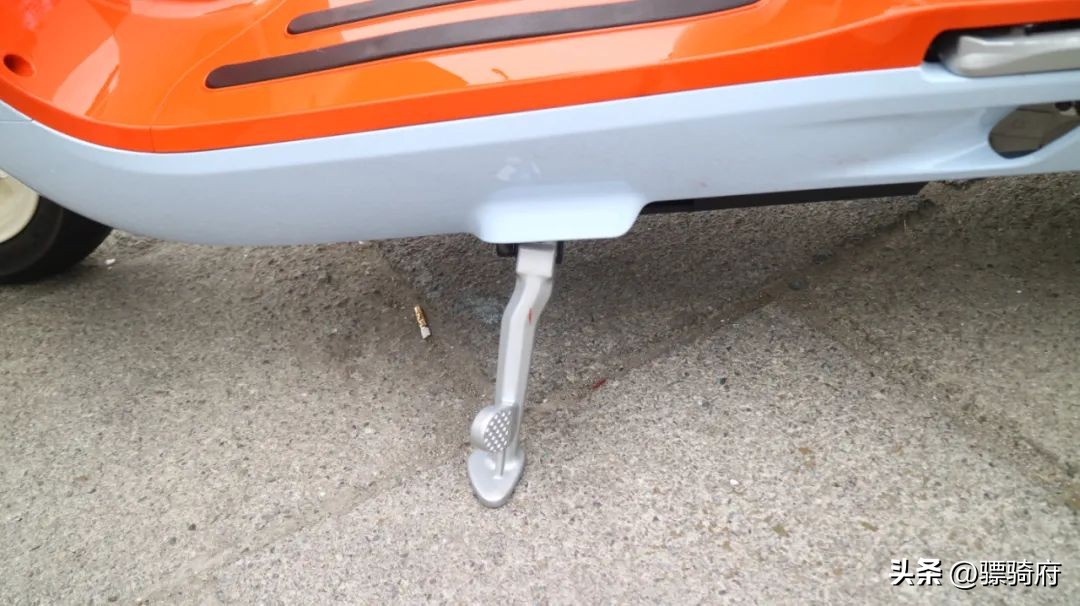 布雷斯通蓝卡150复古小踏板改装,布雷斯通150复古踏板摩托车测评