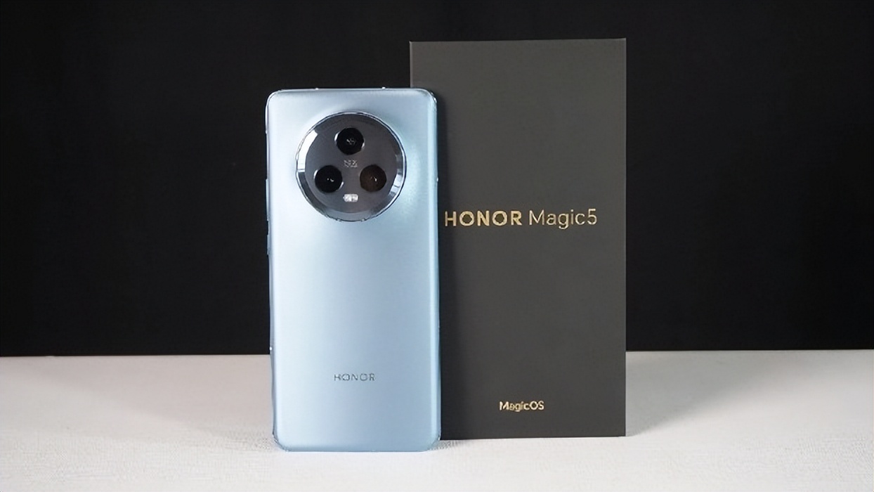 荣耀手机现在选哪一款最合适 (目前荣耀手机哪一款比较实用)