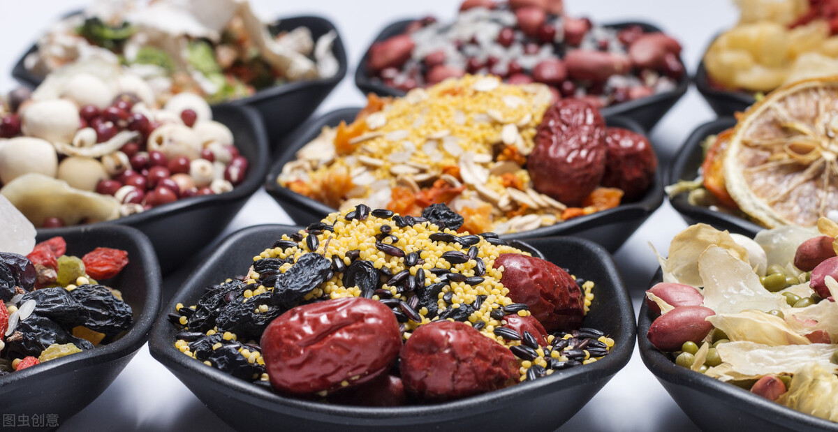 菠菜补铁补气血,菠菜补铁通便