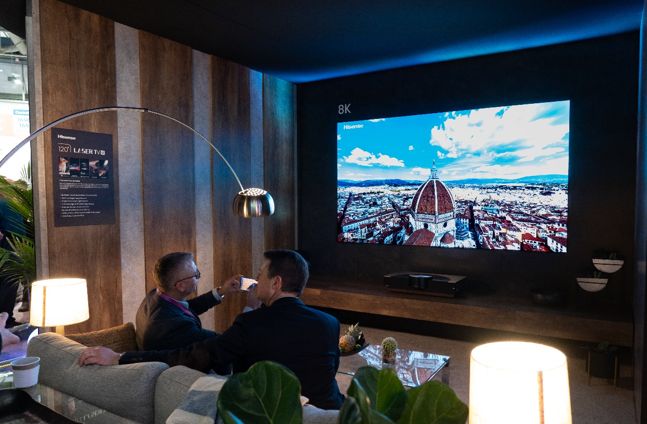 激光显示技术哪家强 (激光显示产品有哪些)