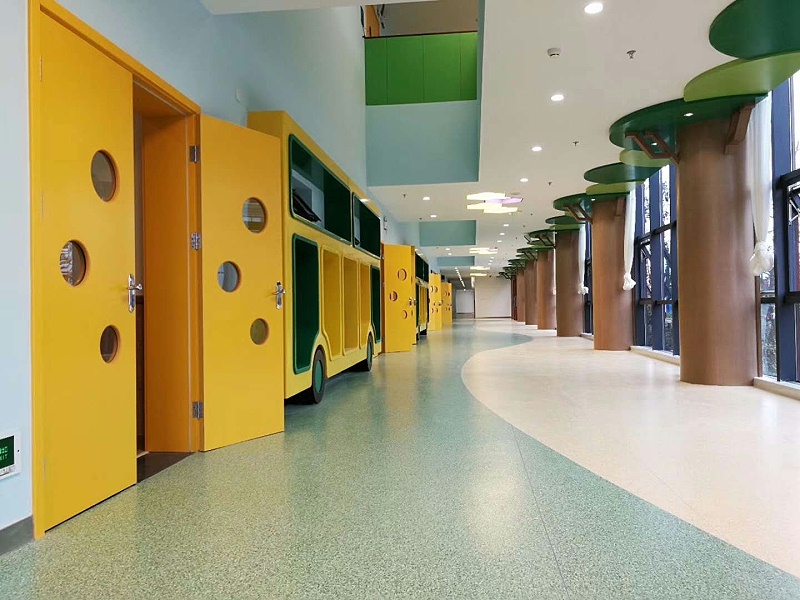 洁福PVC防静电地板厂家,贵阳法国洁福pvc塑胶地板