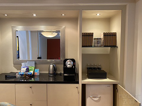 上海浦东丽思卡尔顿全景套房,上海波特曼丽思卡尔顿隐藏套房