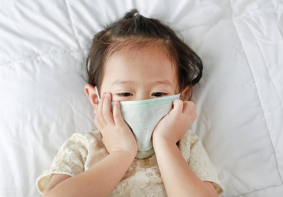 关于宝宝发热的小知识你都了解吗,婴儿发热如何在家物理降温