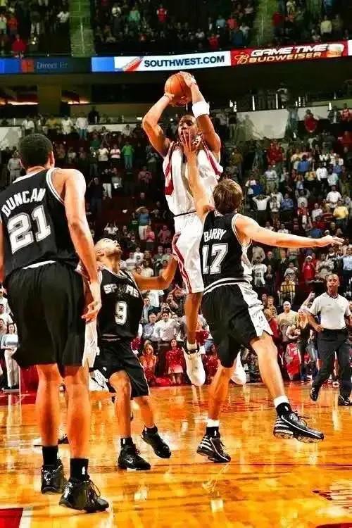 nba特雷西麦克格雷迪资料,最强nba麦克格雷迪红蓝鸳鸯上脚