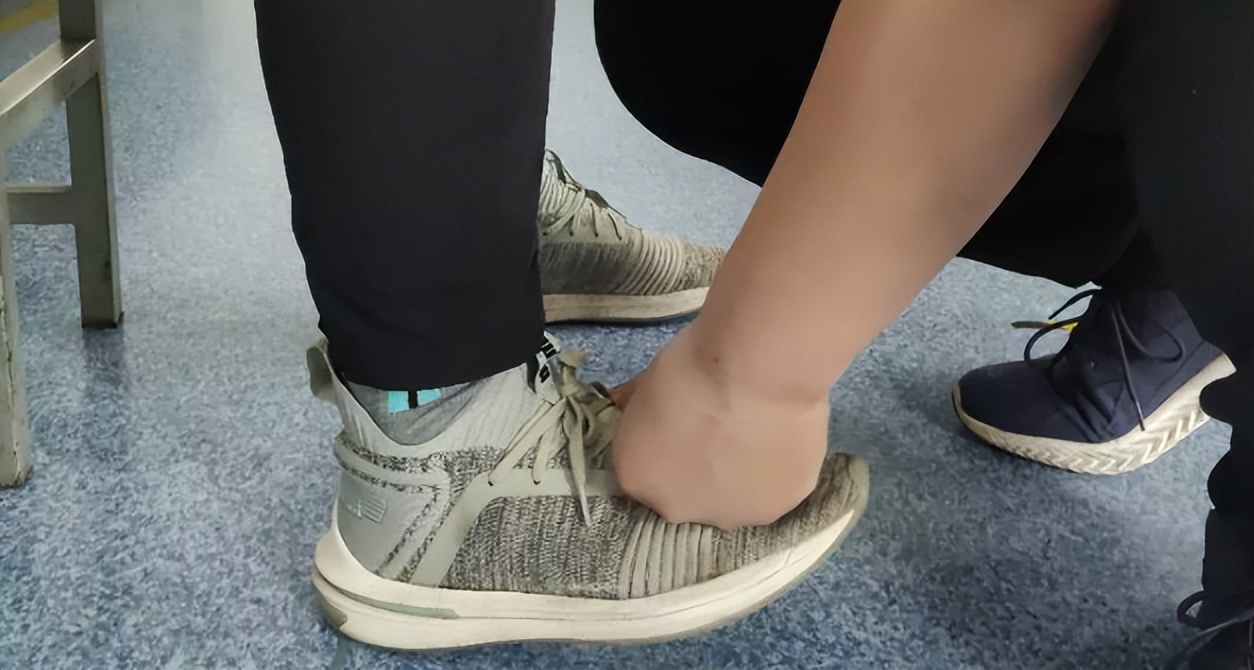 偏瘫下肢无力的锻炼方法,偏瘫单腿站不稳怎么锻炼