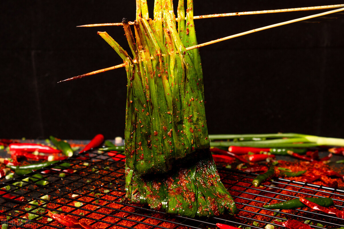 低成本创业项目之摆地摊月入过万,摆地摊创业小吃