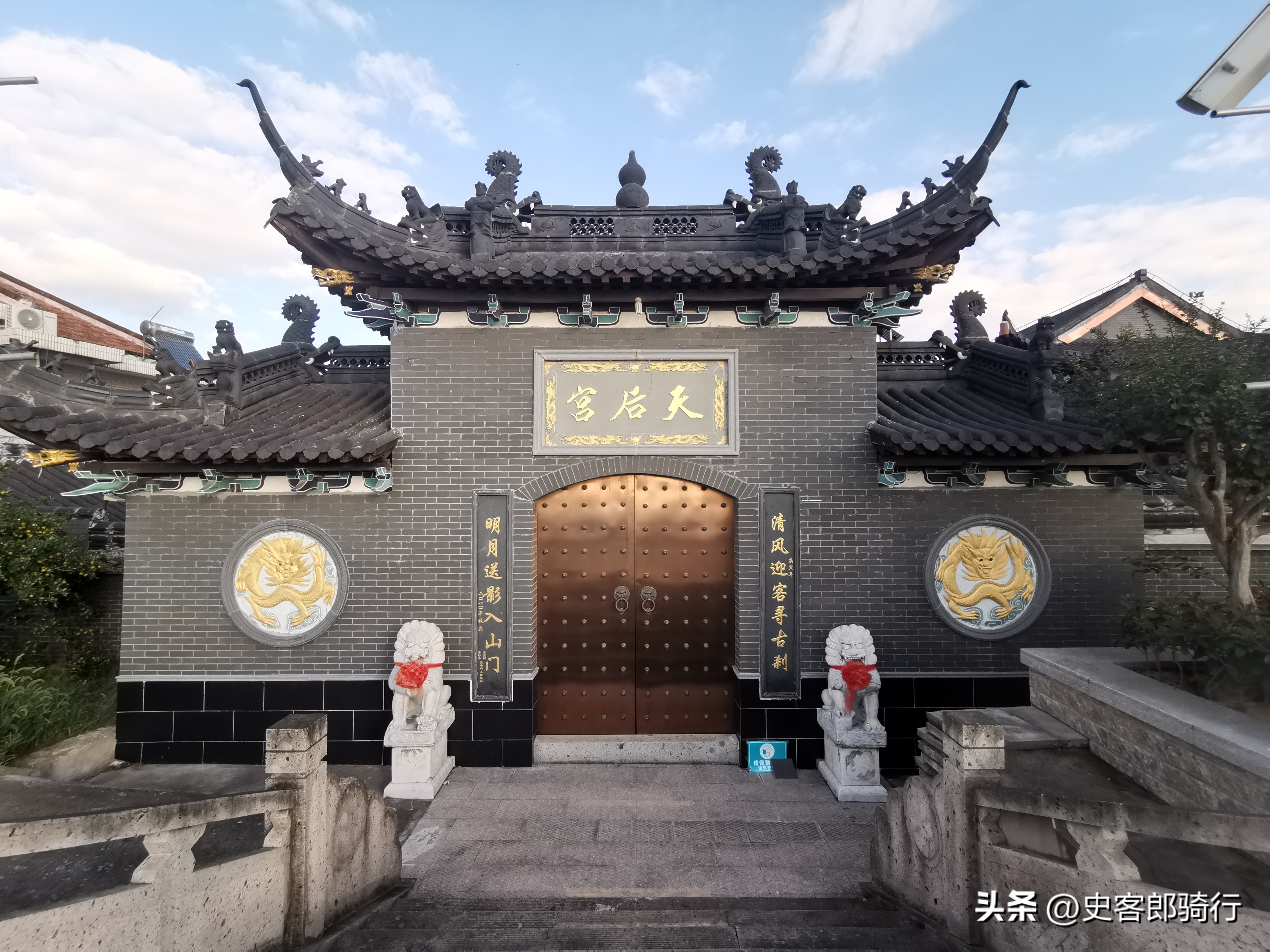 崇明骑行的视频,骑行崇明岛一圈多少公里