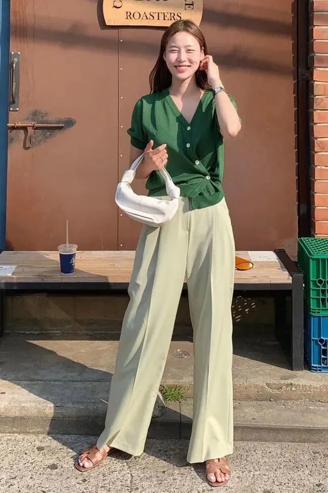 2021最火爆颜色显白减龄,2022年最流行最显白的一款颜色