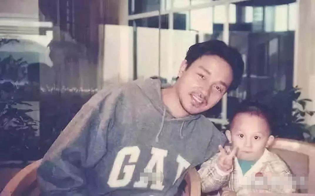 设计摆烂，性价比低，这家北美快时尚鼻祖和中国“代沟”不小