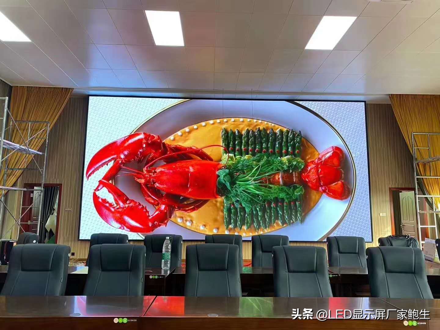 室内ledp2.5全彩高清显示屏价格,室内p4全彩led屏有几种规格