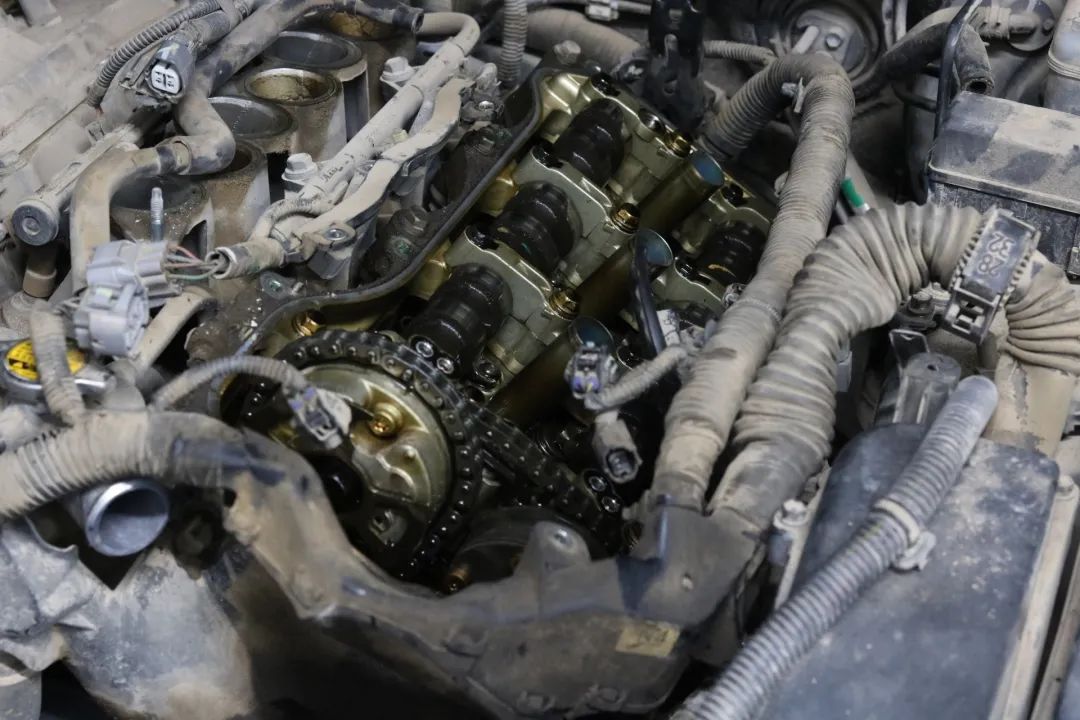 老爷子12代皇冠,12代丰田皇冠翻新改造全过程