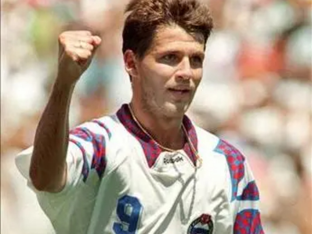 俄罗斯著名足球运动员是谁,俄罗斯著名拳击运动员