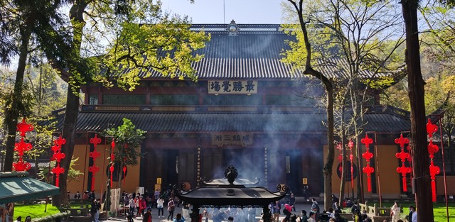 杭州最佳旅游时间,春节杭州旅游攻略