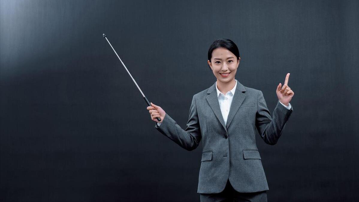 校长不批教师的事件,校长不开除老师怎么办