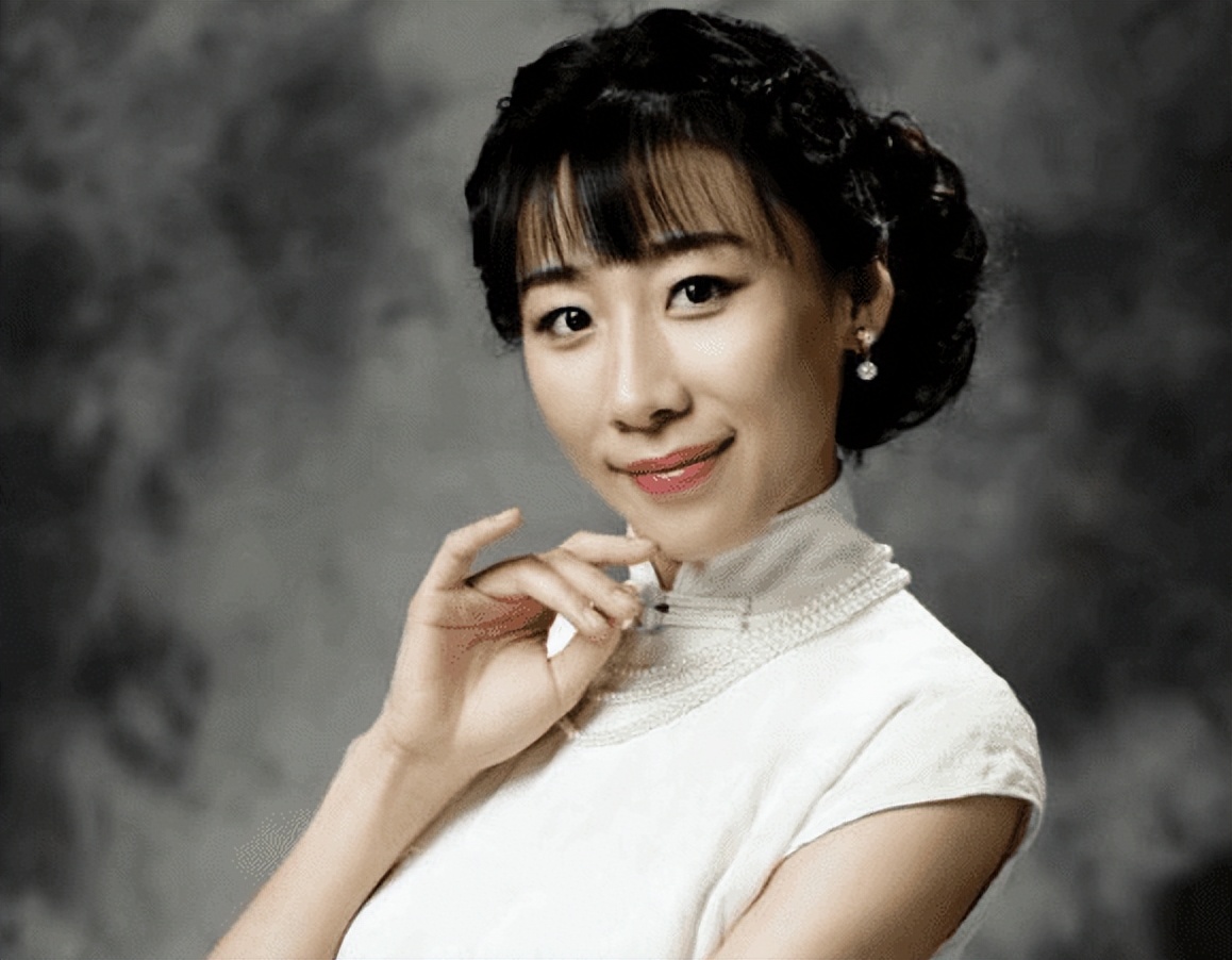 撞脸冯巩的素人,冯巩撞脸