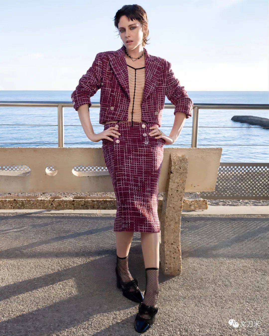 小香风全身黑,特别小香风