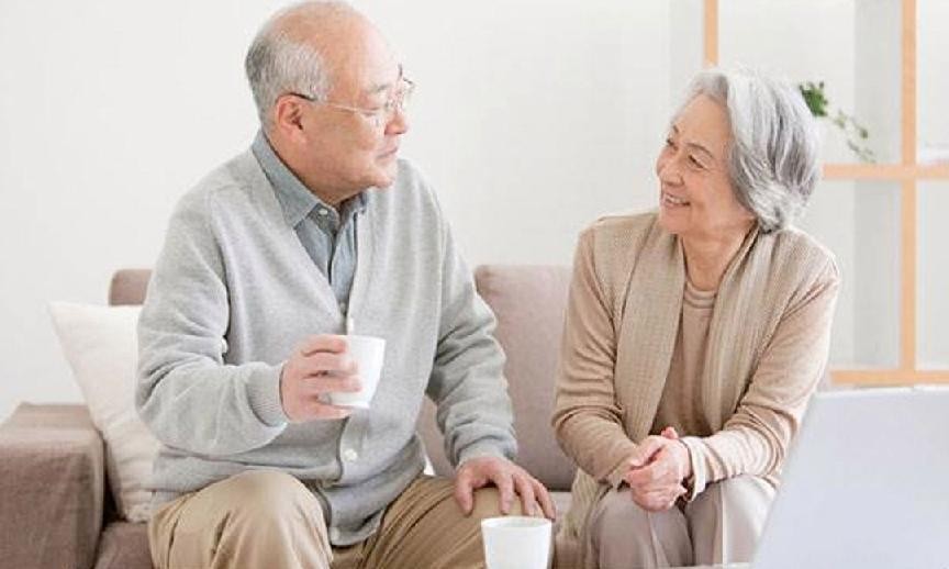 中老年喝什么牛奶最好补钙,老年人补钙别光吃钙片这三样东西