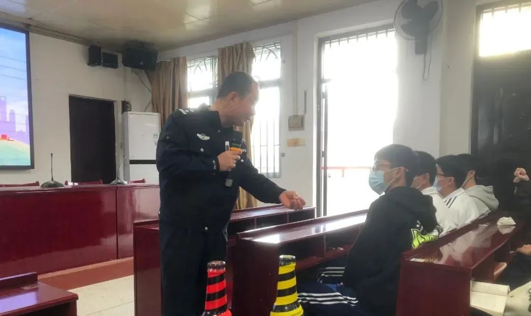 走进禁毒教育基地共筑拒毒防火墙,禁毒宣教公益活动